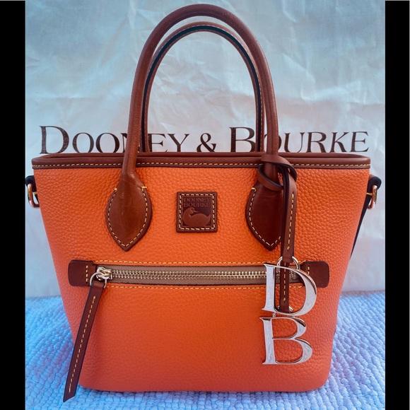 NEW PEBBLE COLLECTION Small Handle Tote - Picture 2 of 9